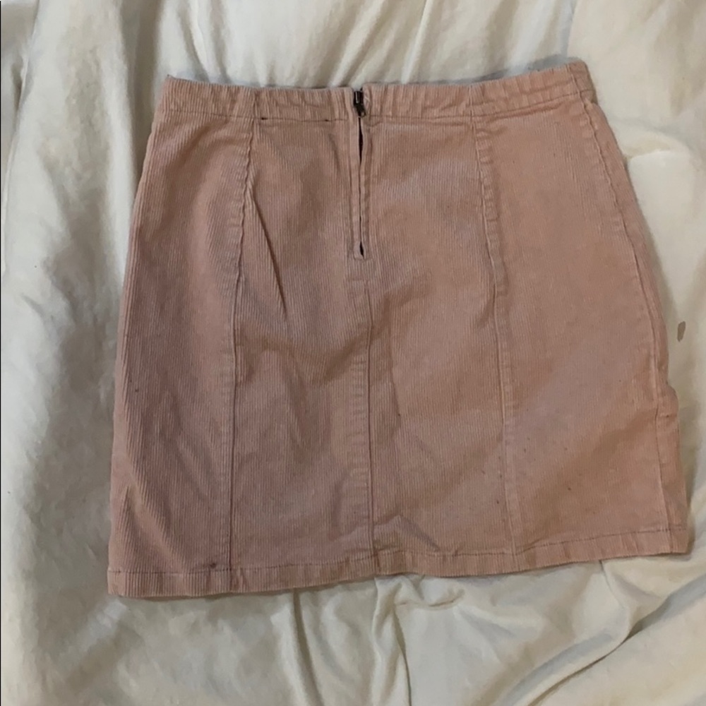 Skirt - Picture 2 of 2